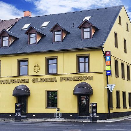 Penzion, Restaurant Gloria Chrastava Экстерьер фото