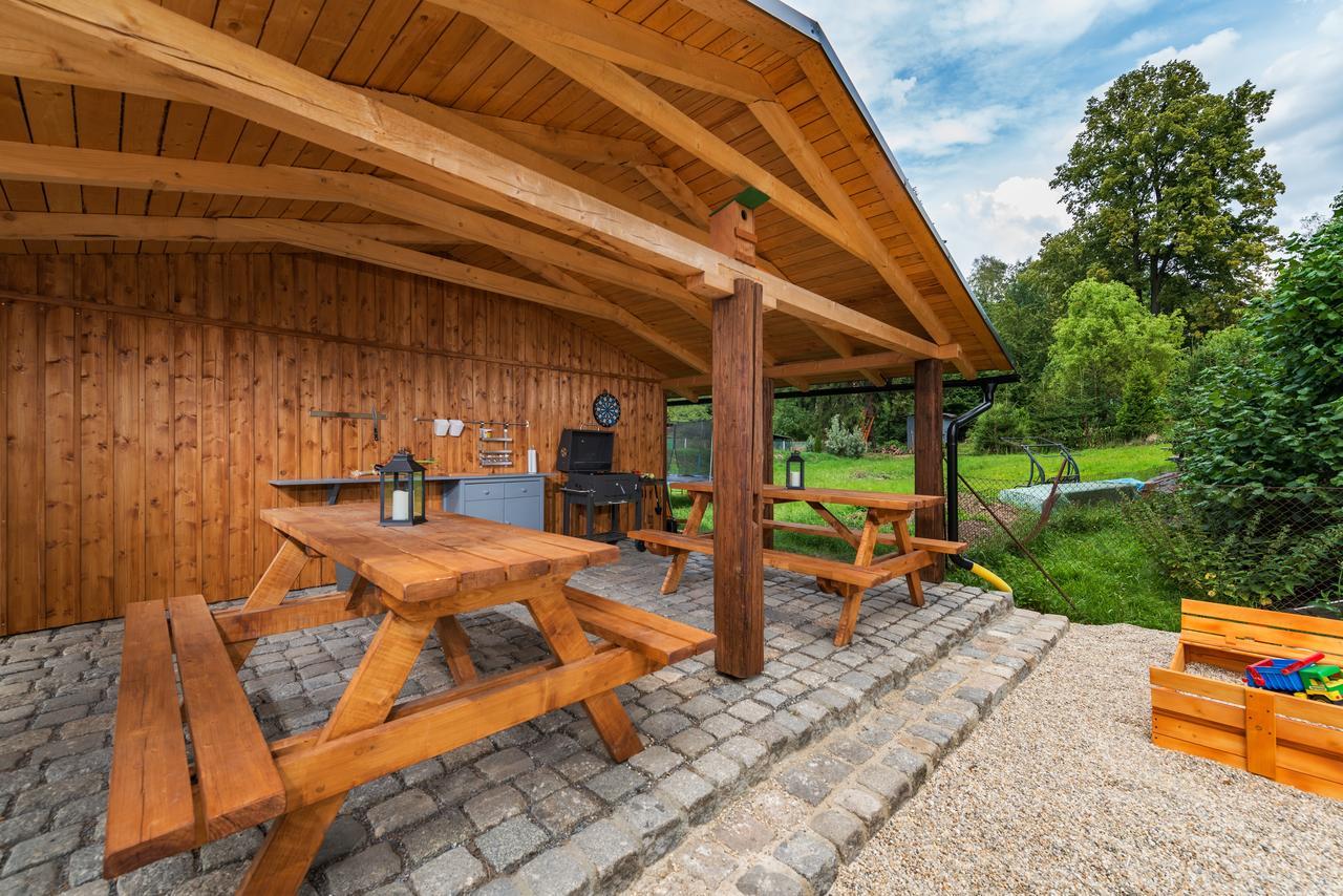 Penzion, Restaurant Gloria Chrastava Экстерьер фото